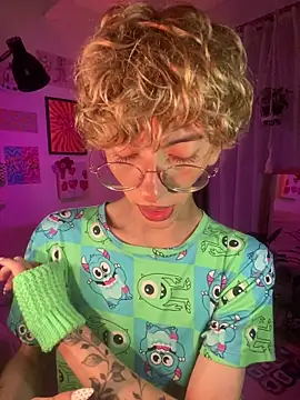 Chat XXX en directo de lyamthommpson