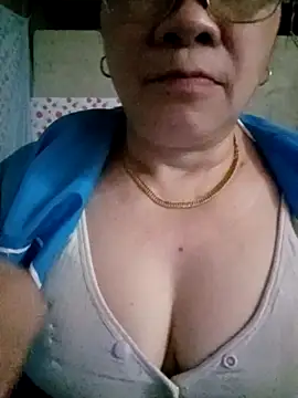 small-house123: онлайн-секс-чат