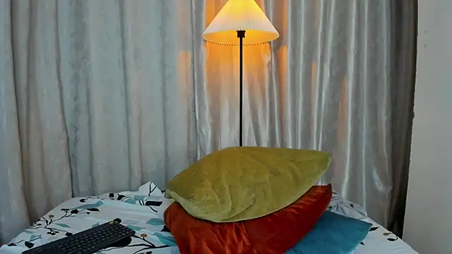 Chat XXX en directo de Demian_Hush