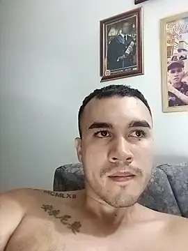 andres_dirtylover live XXX chat