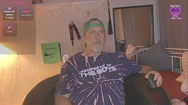 Chat XXX en directo de openminddaddy