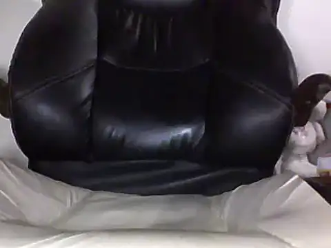 skerimha01 Show Webcam