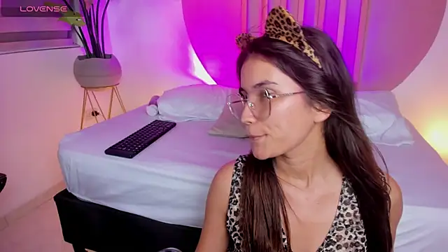 Chat XXX en directo de scarlett_rosse_x