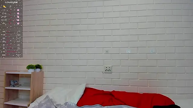 Blondy_Fina Chat XXX in diretta