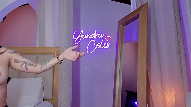 Chat XXX Live yandracelisofficial