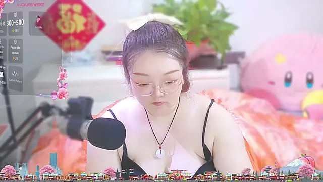 AngelwithEcup Adlı Modelin Canlı XXX Sohbeti