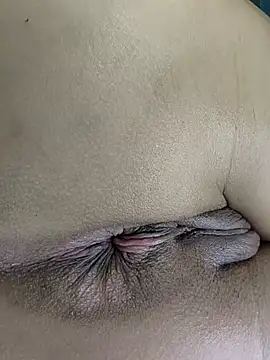 Chat XXX ao vivo de estrella_tasty