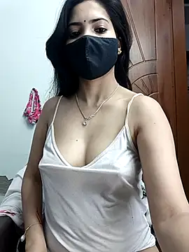 XXX chat uživo modela PUNAM456