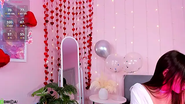 Chat +18 de Lillie_Miller ao vivo