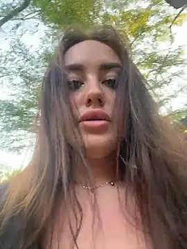 KiraSunshine – Naživo XXX chat