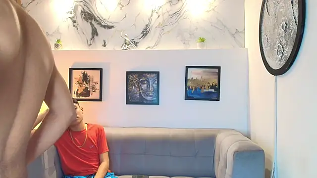 แชท XXX สดของ COUPLES_BOYS