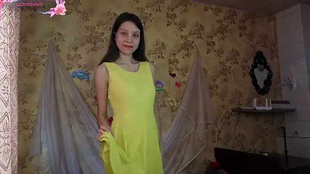 QutieDaSweet Live XXX Chat