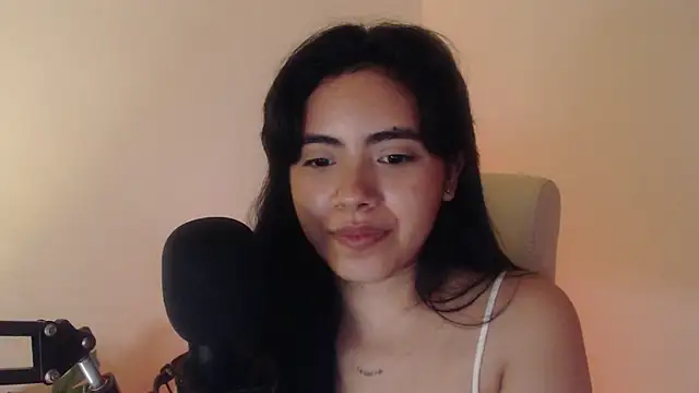 Mia_lali: онлайн-секс-чат