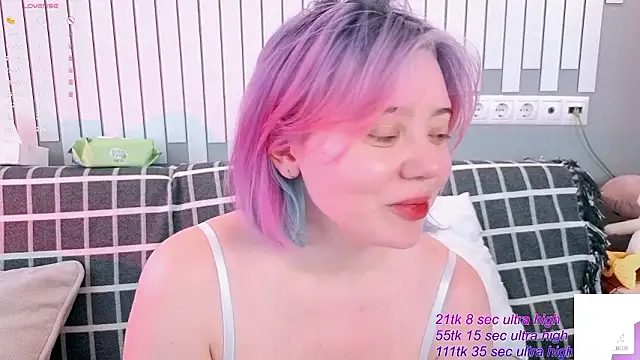 Chat +18 de __KawaiiYuki__ ao vivo