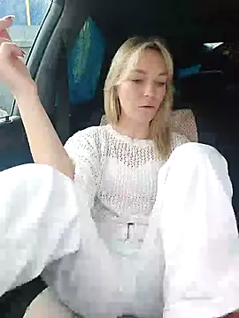 Crazy_lady69's Live XXX Chat