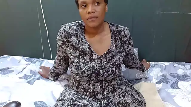 FATTYPUSSY31 Adlı Modelin Canlı XXX Sohbeti