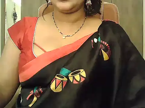 Spandana_Sweety Adlı Modelin Canlı XXX Sohbeti