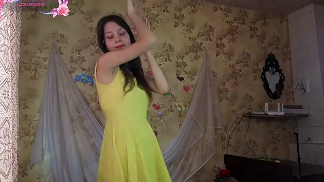 XXX chat uživo modela QutieDaSweet