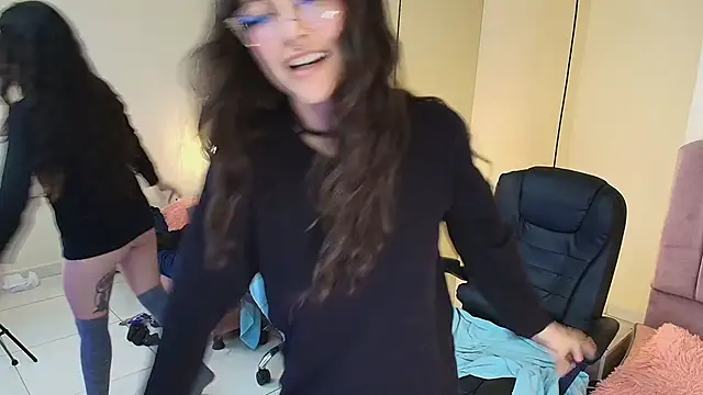 XXX chat uživo modela Hanabie_