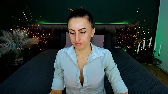 Živý XXX chat Rebecca_Diamond