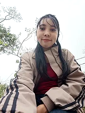 Chat +18 de emaame68 ao vivo