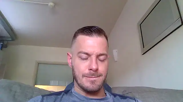 cheekycherryx's Live XXX Chat