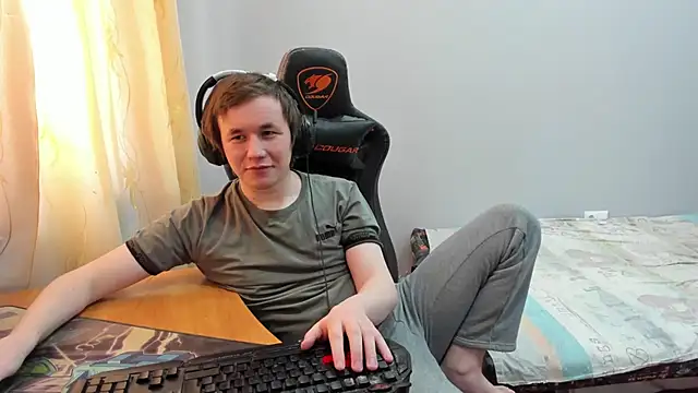 iliaskrislove ওয়েবক্যাম শো