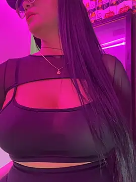 XXX chat uživo modela Hot_beauty__