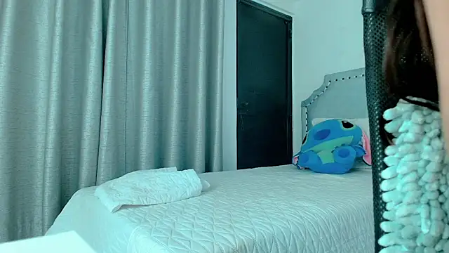 paulina_ponce Adlı Modelin Canlı XXX Sohbeti