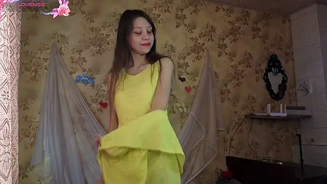 QutieDaSweet Adlı Modelin Canlı XXX Sohbeti