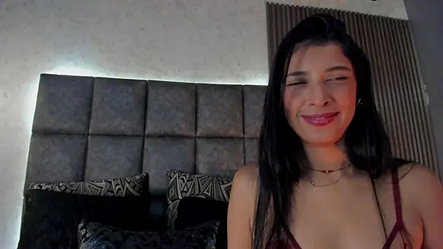 دردشة BrigitteVons الجنسية المباشرة