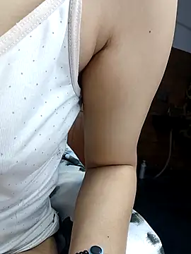 PUNAM456 élő XXX-chatje