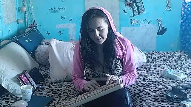 XXX chat uživo modela brighteyes77