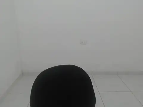 estefania224: онлайн-секс-чат