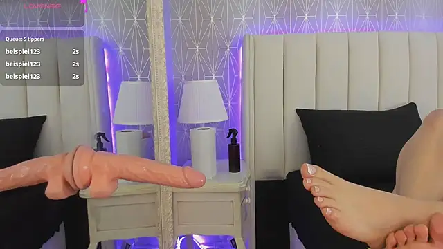 Alison_vegaa: онлайн-секс-чат