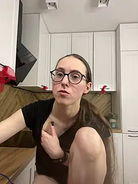 Chatroom XXX en direct de MartiniiSelenna