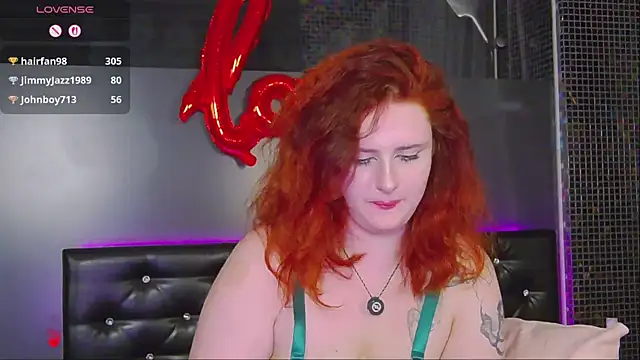 AnnaRichmond Chat XXX in diretta