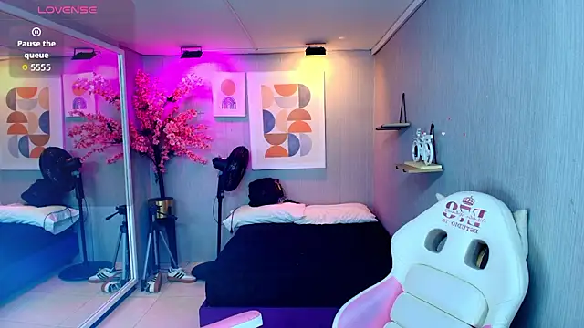 Chatroom XXX en direct de Maggy_t18