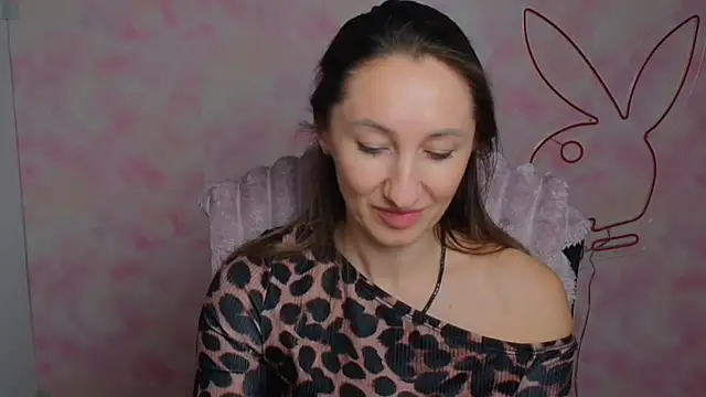 Diana_Sweeet_ Chat XXX in diretta