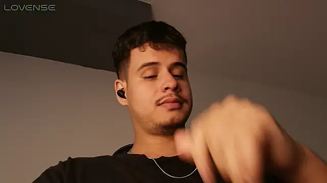 BjornSteel 라이브 XXX 채팅