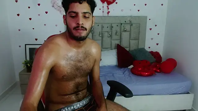 Pokazy przed kamerką – mister_fox723