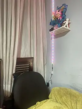 Rouus14 Chat XXX live