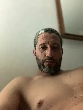 Calientesensible Show in webcam