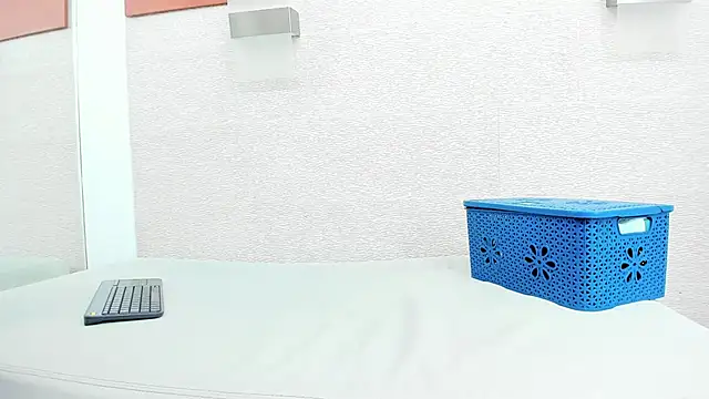 allice_green Adlı Modelin Canlı XXX Sohbeti