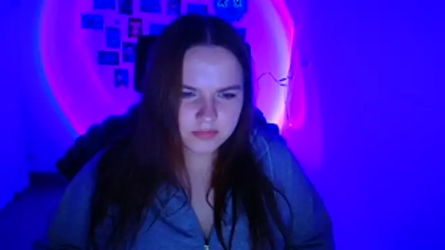 Chat XXX en directo de Kitty_Mia_Kitty