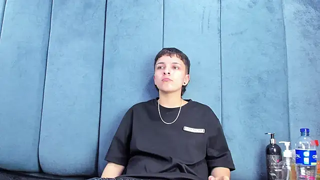 Megan_Thompson_ Live XXX-Chat