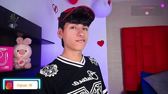 Ezra_Storm Pertunjukan Webcam