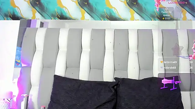 IsaDiiaz élő XXX-chatje