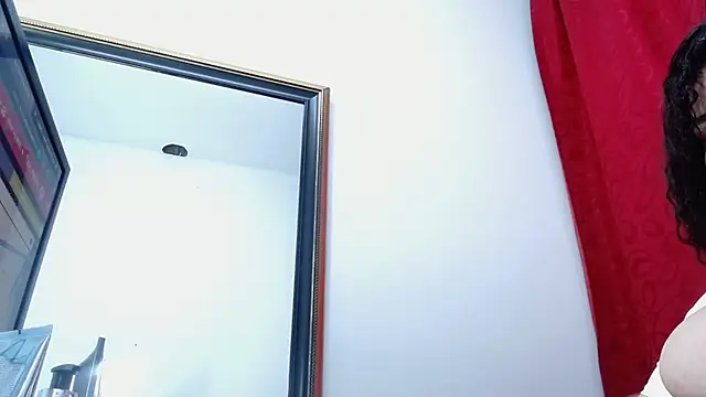 Sarah_Bowie's Live XXX Chat