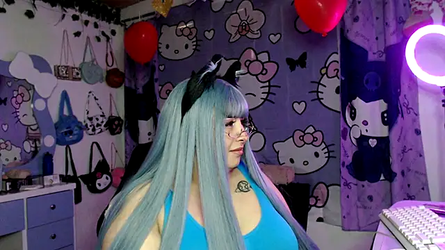 Chat +18 de lussyevans24 ao vivo